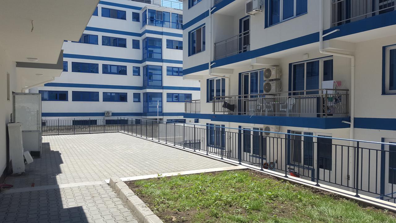 Blue Bay Palace Apart Complex Поморие Экстерьер фото